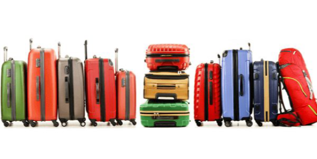 Какой чемодан лучше купить пластиковый или тканевый: обзор плюсов и минусов